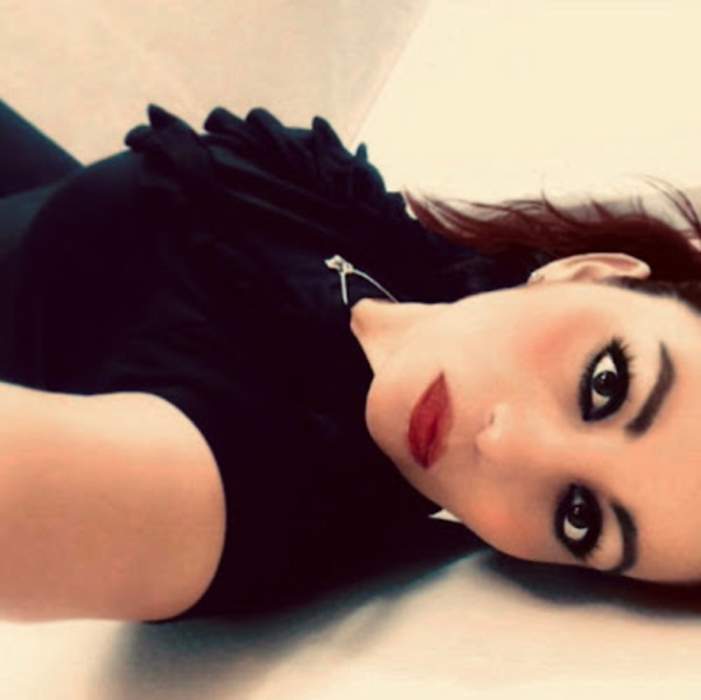 Meet your Posher, Maritere